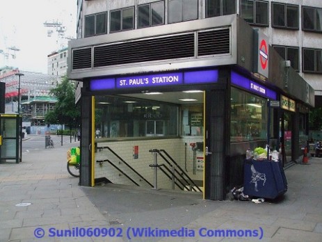 St Paul's tube station main entrance