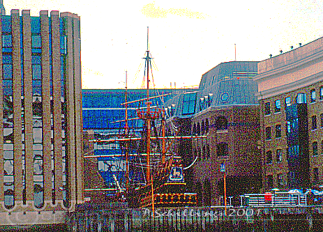 Golden Hinde