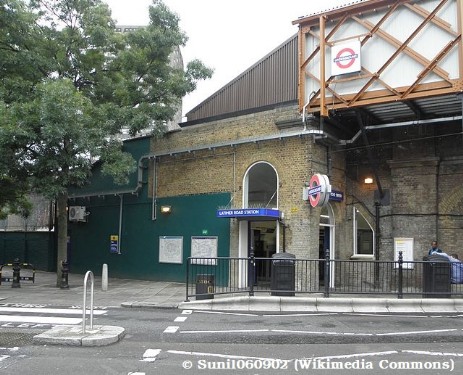 Latimer Road tube station entrance